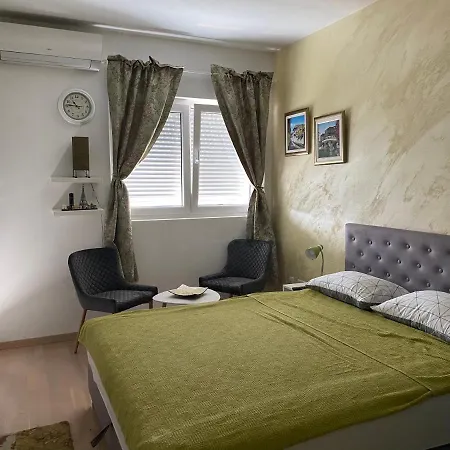 City Rooms Podgorica ポドゴリツァ